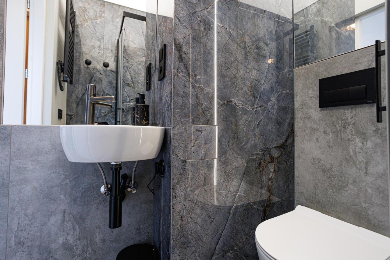 Senatorska Apartment وارسو المظهر الخارجي الصورة